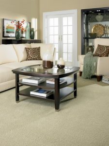 Mohawk_Smart-Strand-Carpet-living-room_s3x4.jpg.rend.hgtvcom.581.775