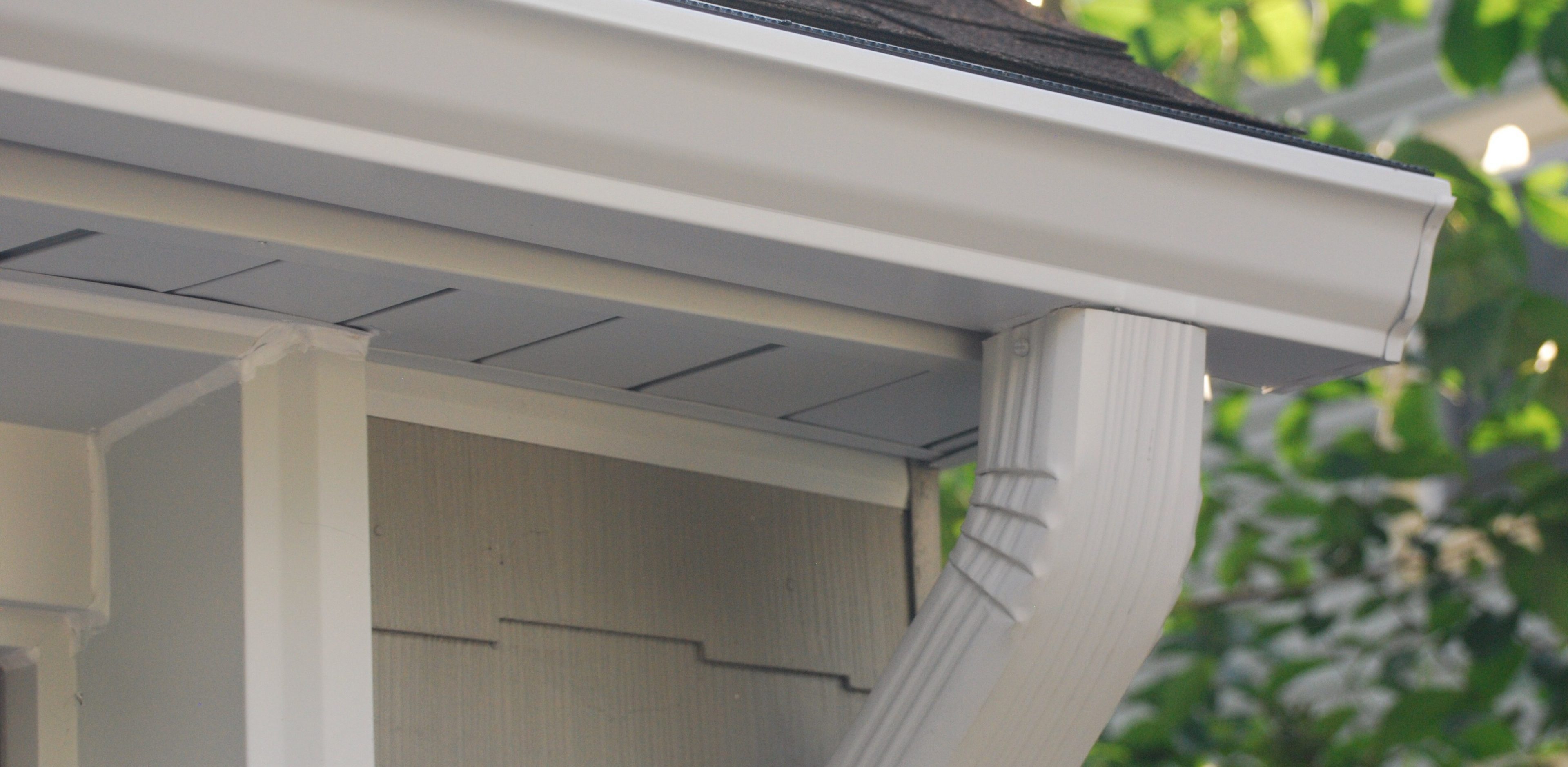 Cools Tips for Cleaning and Repairing Gutters