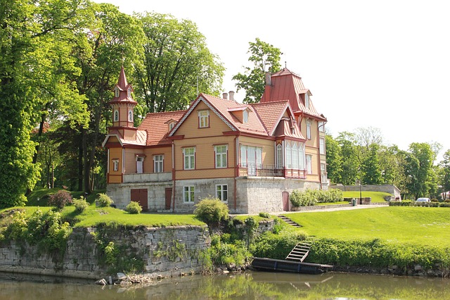 House In Water