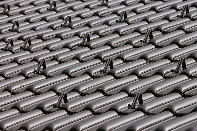 Concrete tile