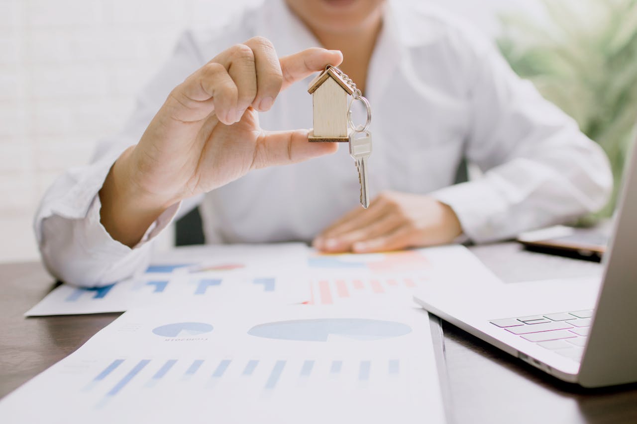 10 Things to Know Before Investing In Real Estate