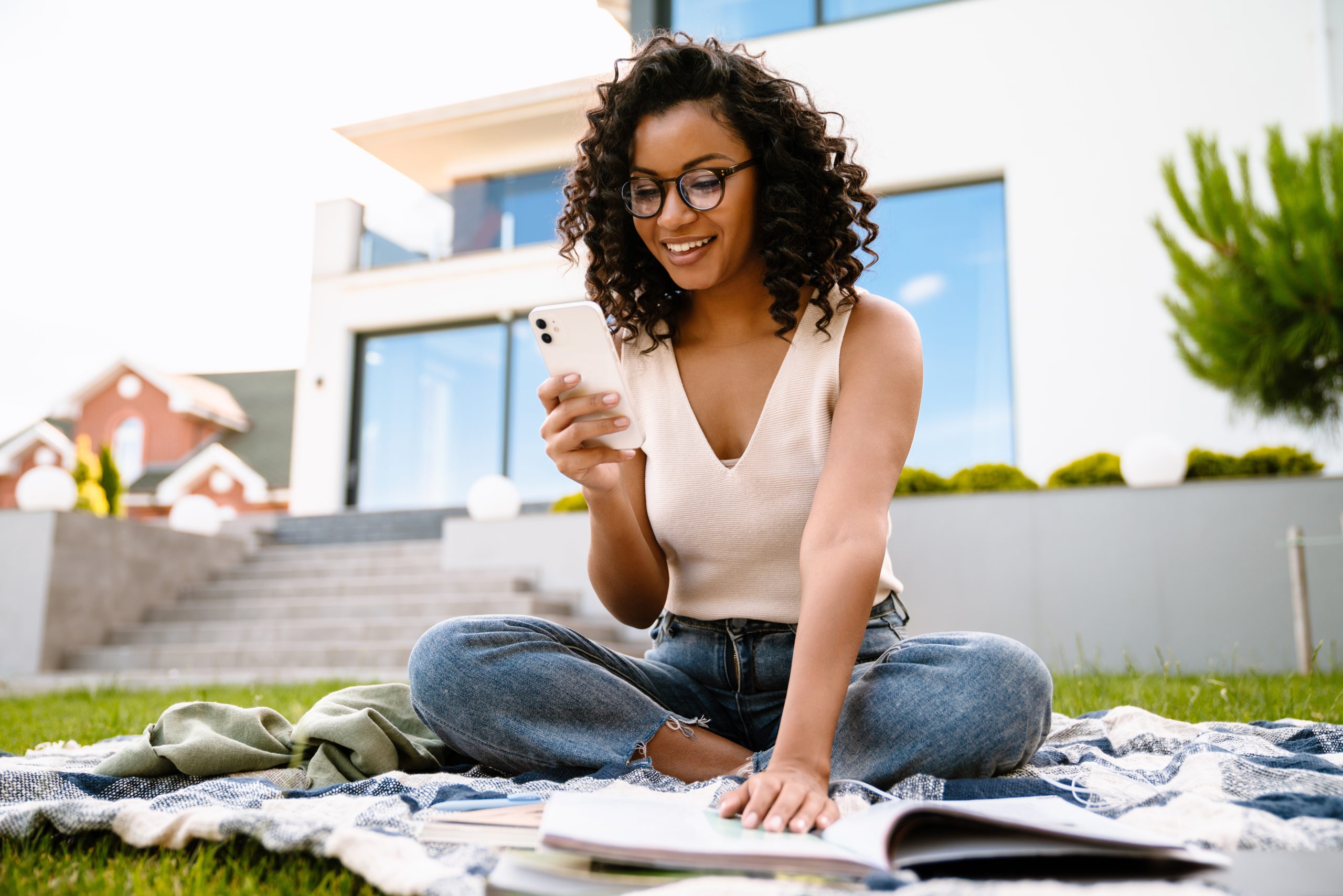 Expert Strategies to Sell Your Home and Buy Another