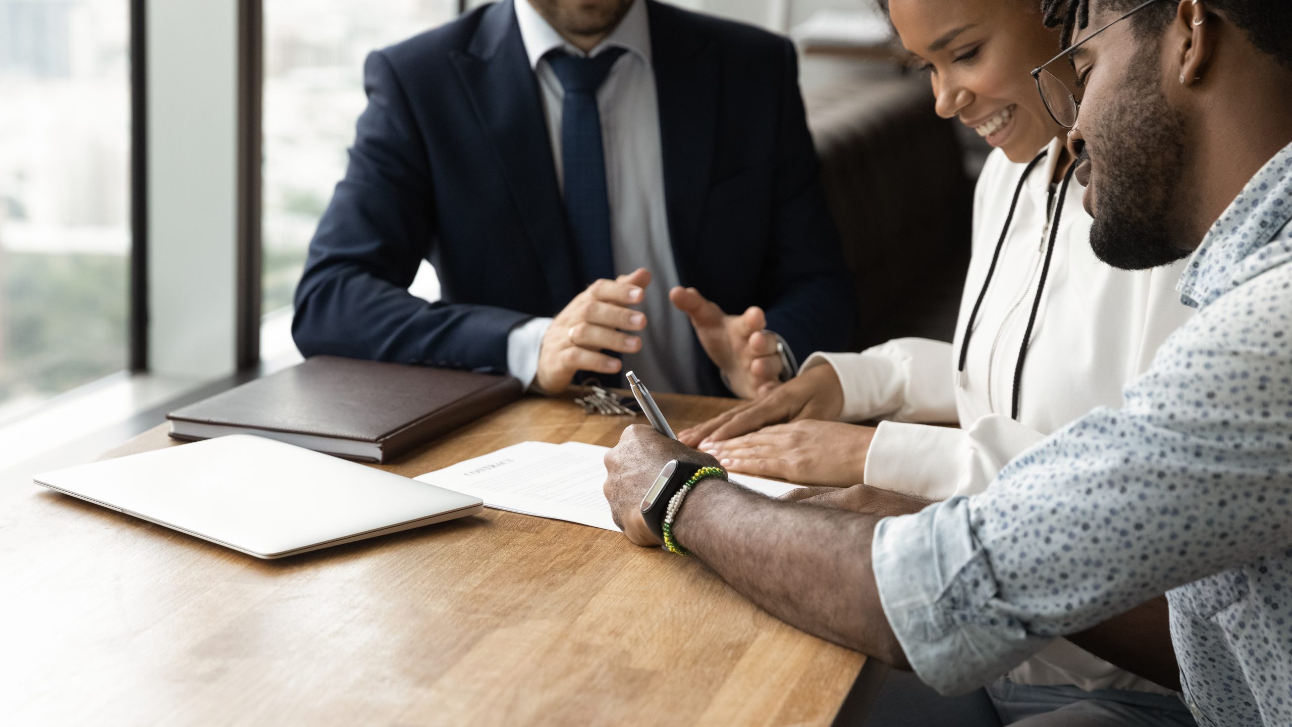 Understanding Real Estate Commissions When Selling