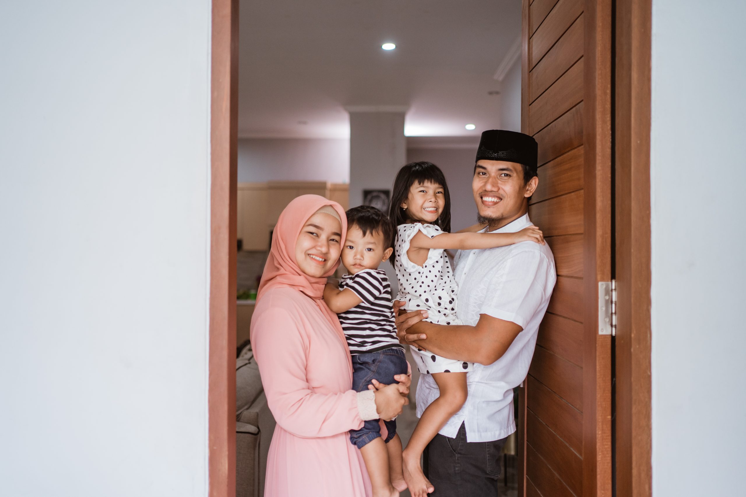 Understanding FSBO vs Flat Fee MLS: Key Seller Insights