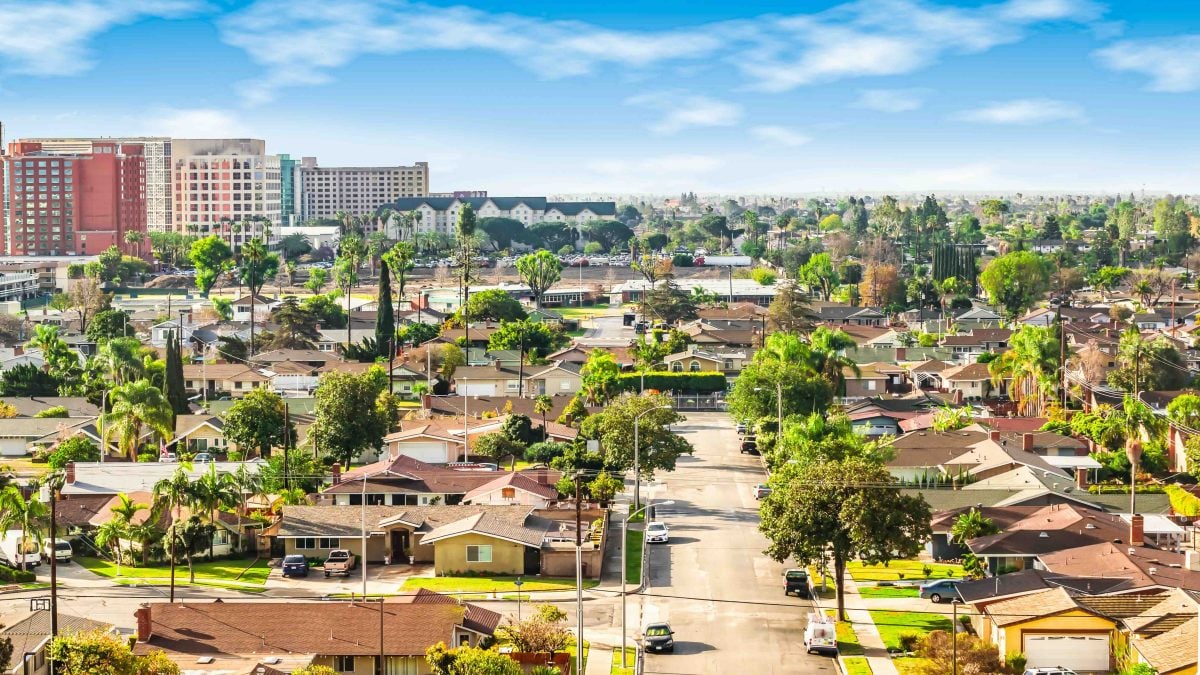 Best Flat Fee MLS Companies in Anaheim, California