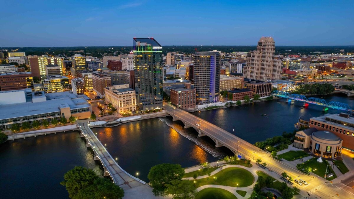 Best Flat Fee MLS Companies in Grand Rapids, Michigan