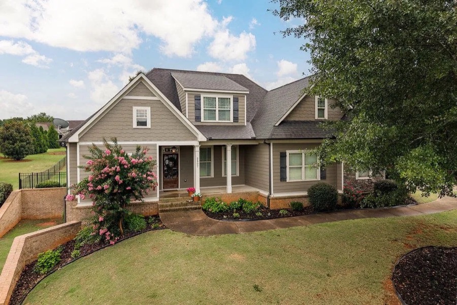 2507 Townside Dr, Bishop, GA
